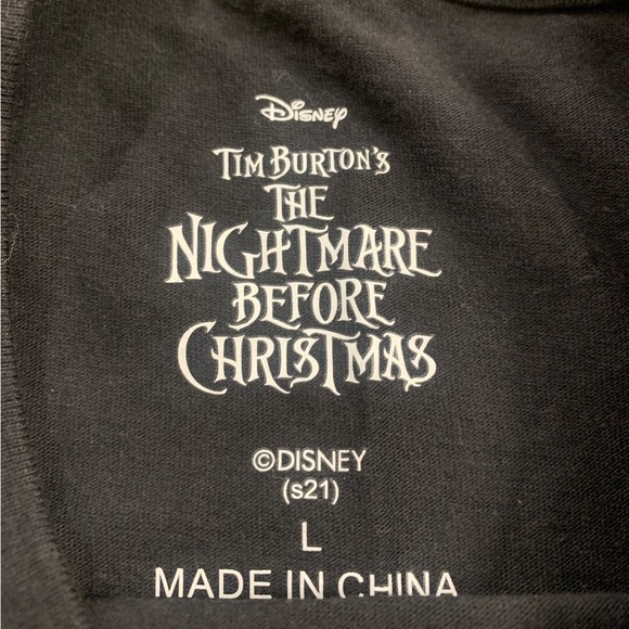 Disney | Tim Burtons The Nightmare Before Christmas Size Large Black Long Sleeve - Picture 5 of 9
